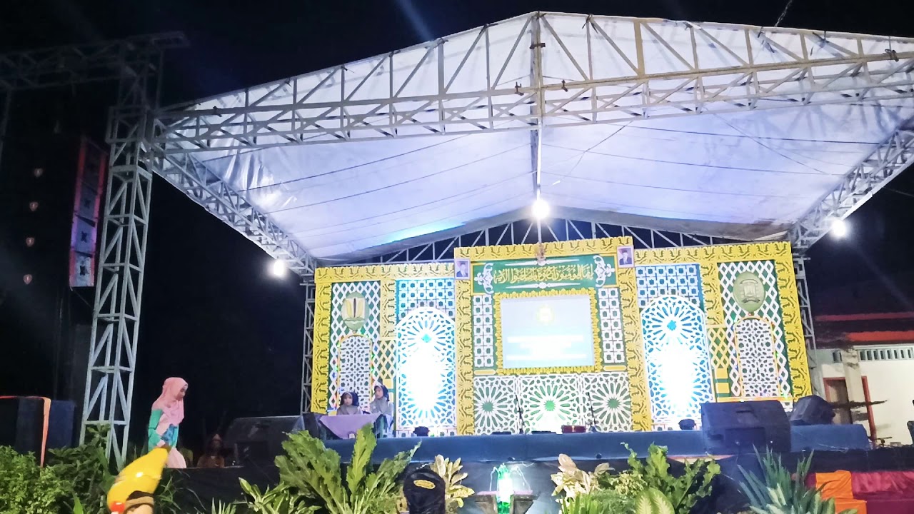 Tari Saman Grup Hadroh cover Santri Pondok Pesantren El-Bayan