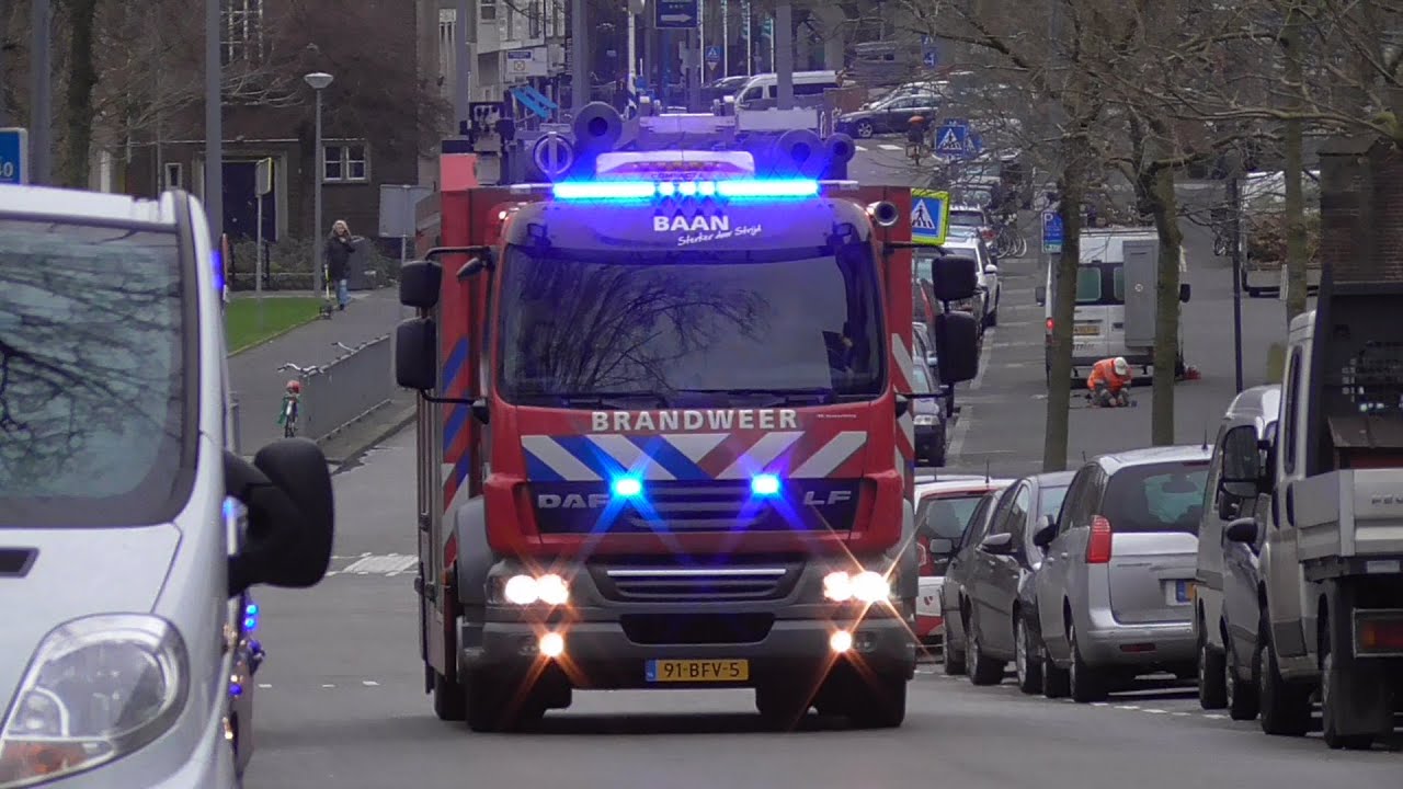 [BULLHORN] Fire Department Rotterdam responding Code3 to a house fire! #362