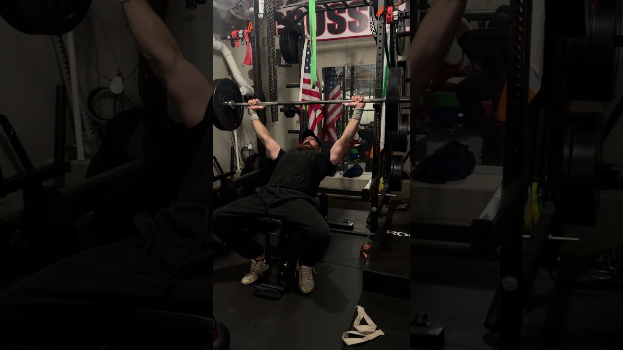 Dad_Training Manual: Wide Grip Incline Bench Press (to neck)
