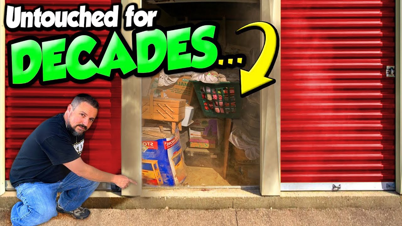 This storage unit was ABANDONED FOR OVER 25 YEARS...
