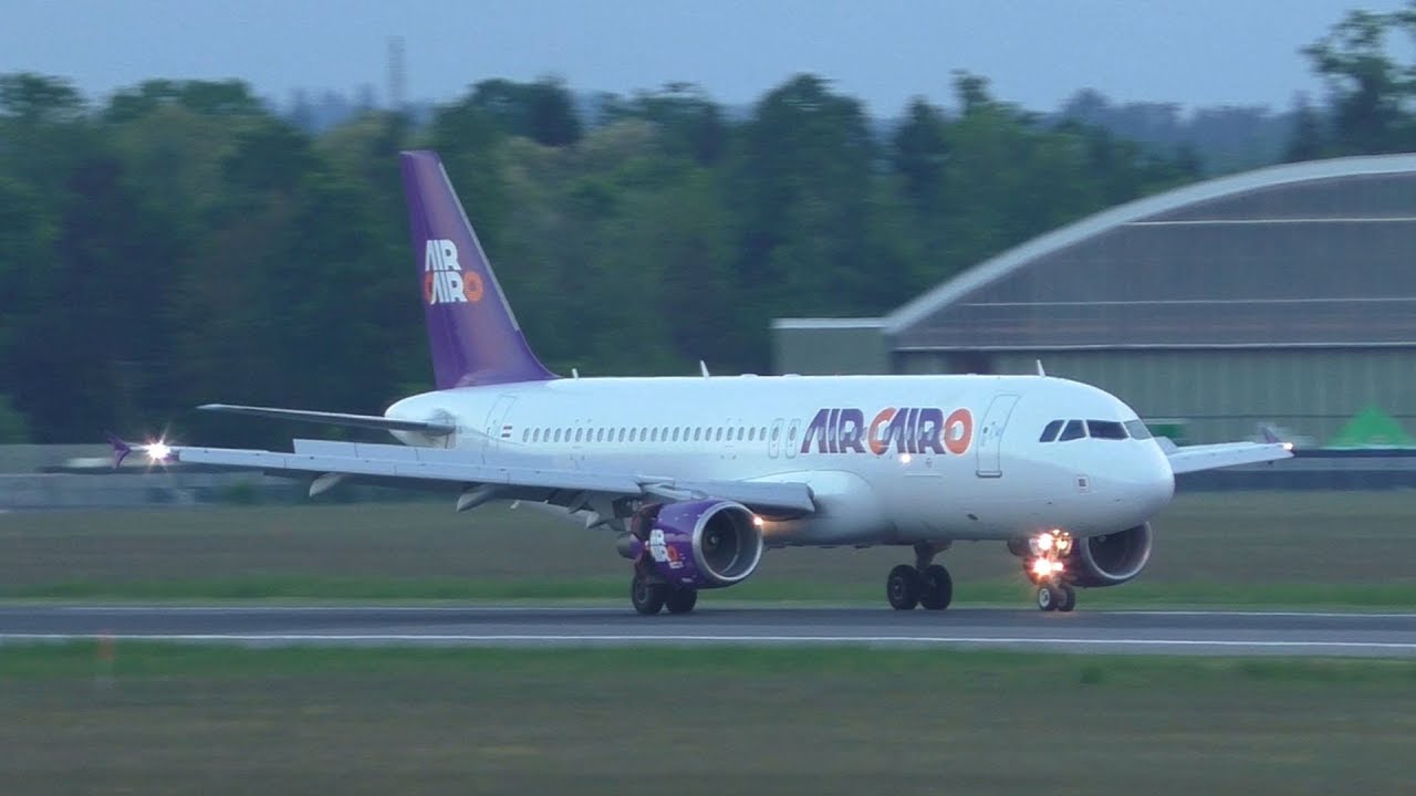 Air Cairo Airbus A320 landing at Graz Airport | SU-BPV