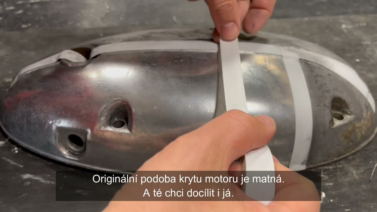 Čištění krytu spojky motoru Jawa 250 (2. část)