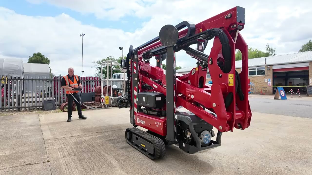 APS Hinowa 1570