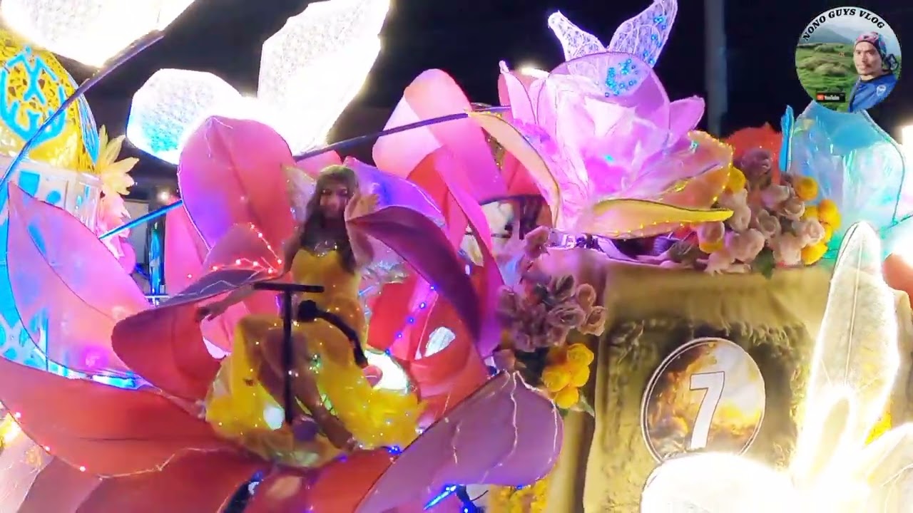 Lighted Float Parade Paru paro festivals ng DASMARÑAS CAVITE