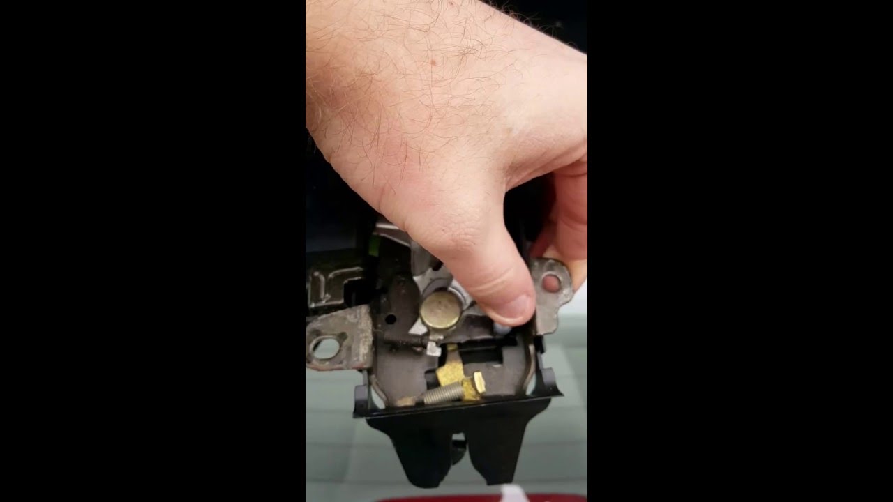 2004 Corolla Trunk latch mechanism