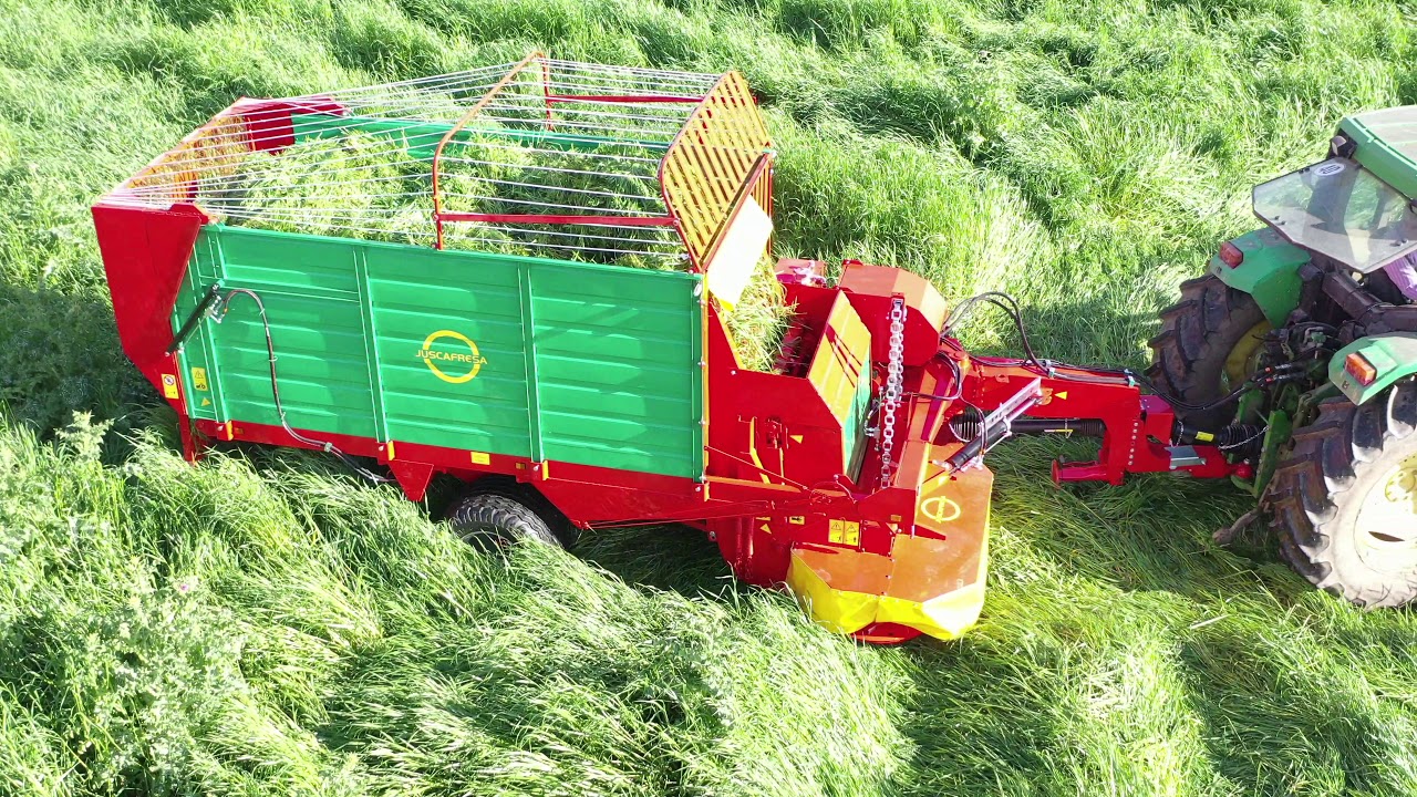 Segador autocargador de forraje marca JUSCAFRESA modelo SAJTHH-11