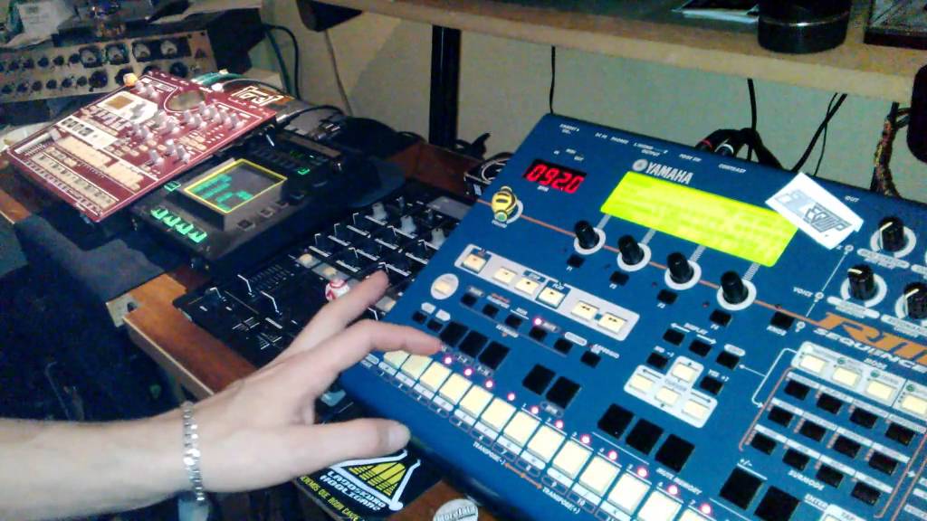 DR. BRAVO BEATMAKING #5 YAMAHA RM1X + KORG ELECTRIBE SX + KAOSSILATOR PRO 92 BPM