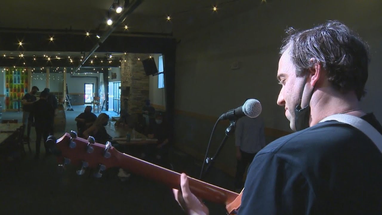 Artist Sets World Record by Performing at 80 Places in a Day