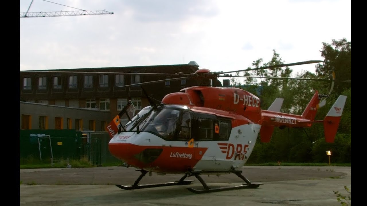 Start RTH DRF Bremen vom Kinderkrankenhaus Wilhelmstift in Hamburg
