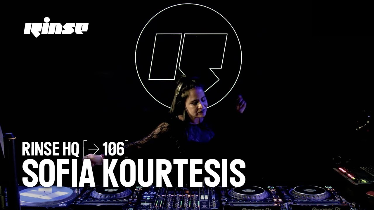Rinse HQ106 | Sofia Kourtesis