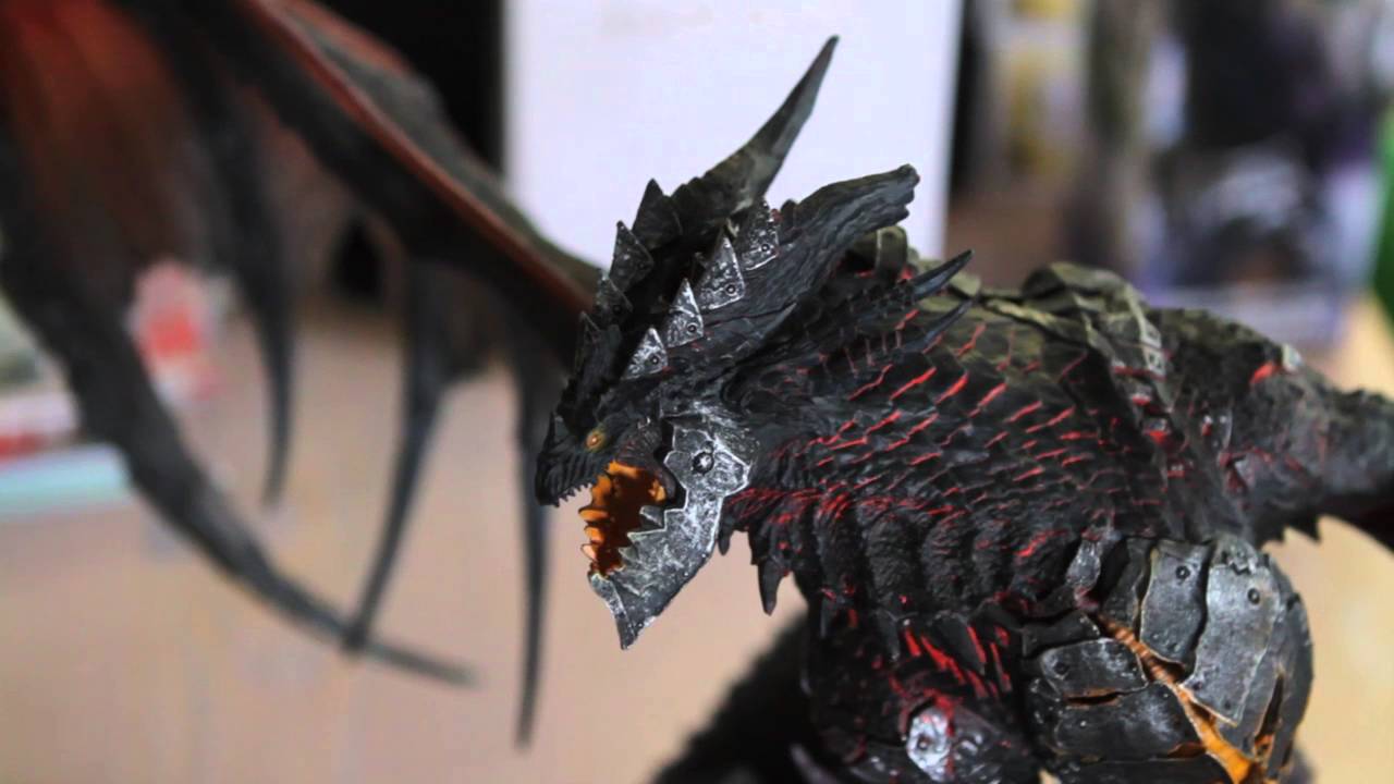 World of Warcraft - Deathwing Unboxing by Popcultcha