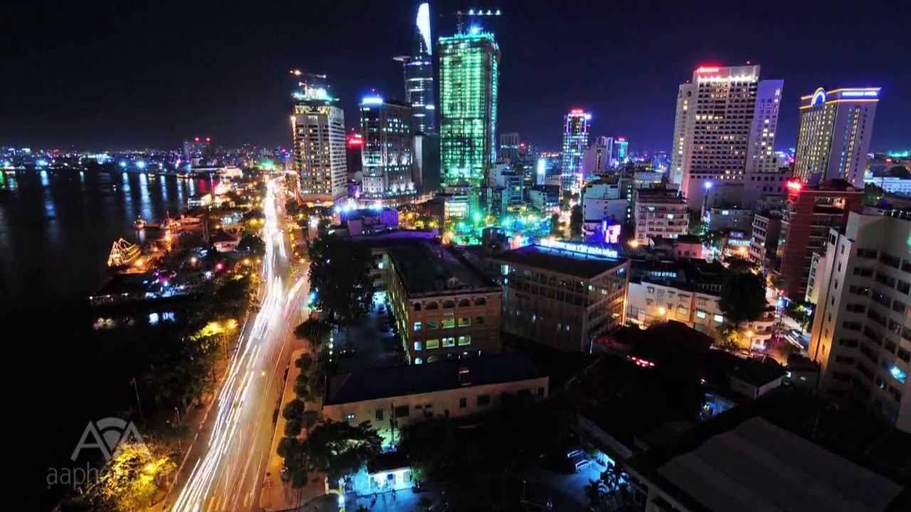 Sài Gòn 2011 - Đô thị ánh sáng (time-lapse) - v3.0 [I-LOVE-SAIGON]