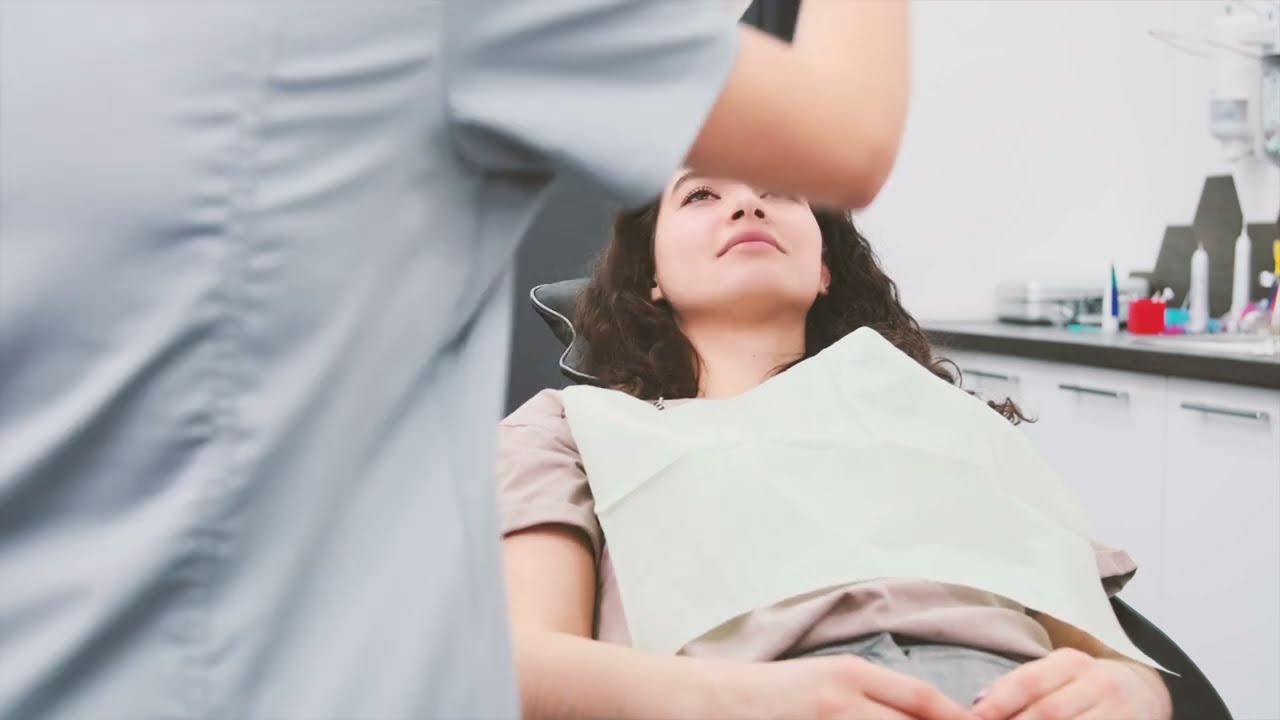 4 Reasons Why You Should Visit Your Dentist Frequently