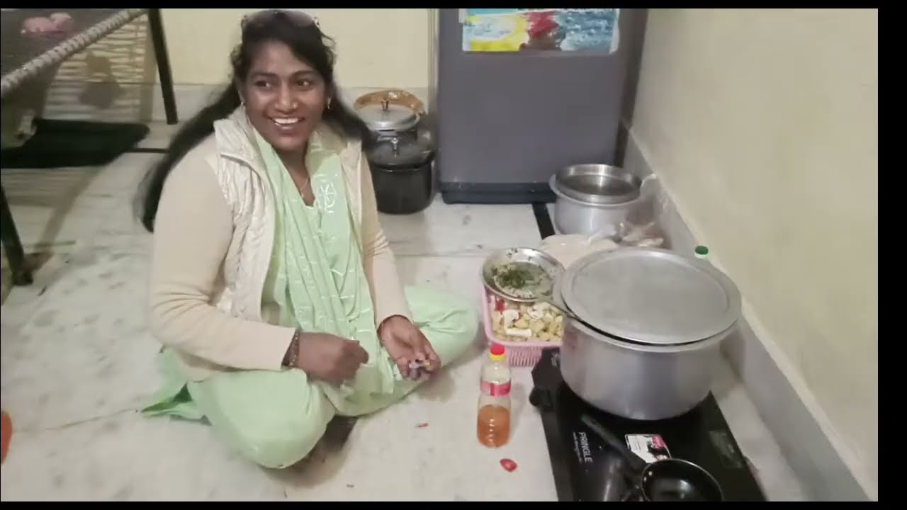 Humare ghar ktha hui hai kawr ki 