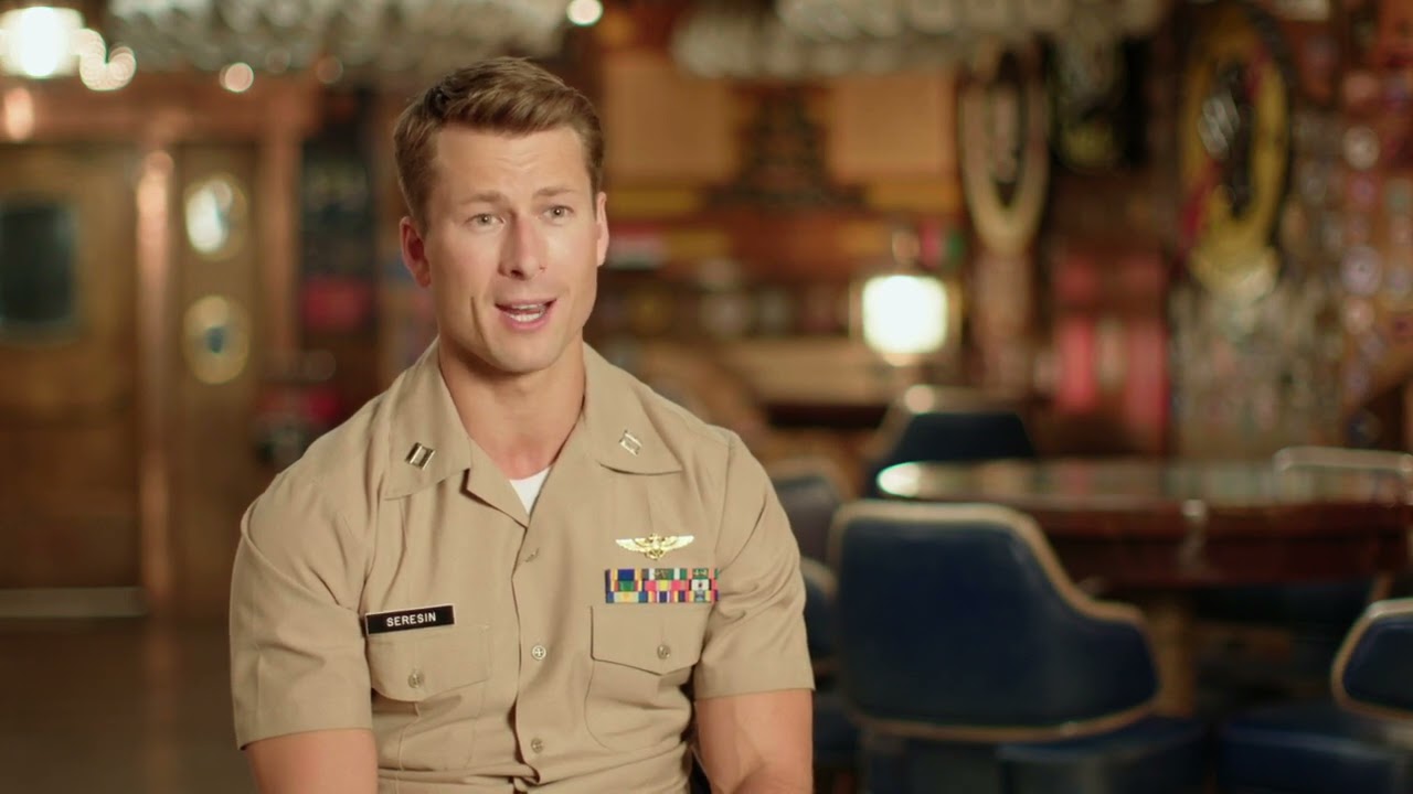 Top Gun: Maverick - Itw Glen Powell (Official Video)