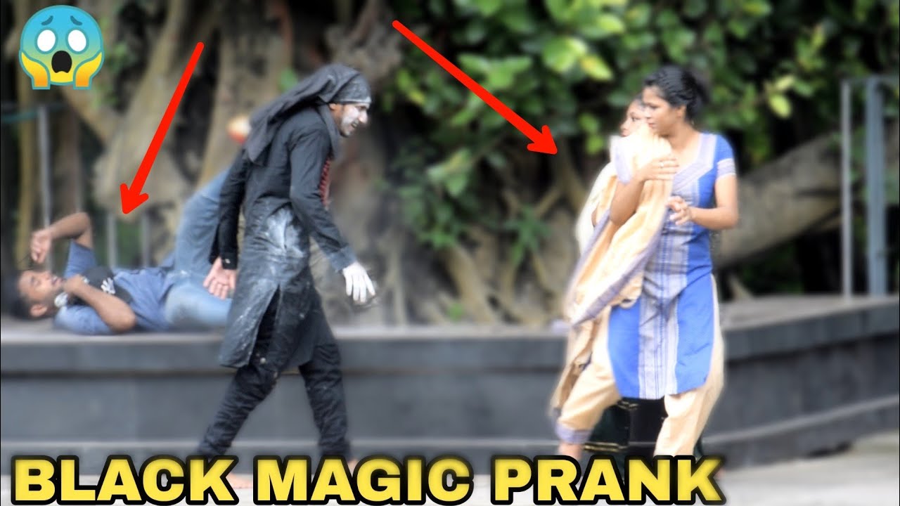 BLACK MAGIC PRANK || PRANK IN INDIA || MOUZ PRANK