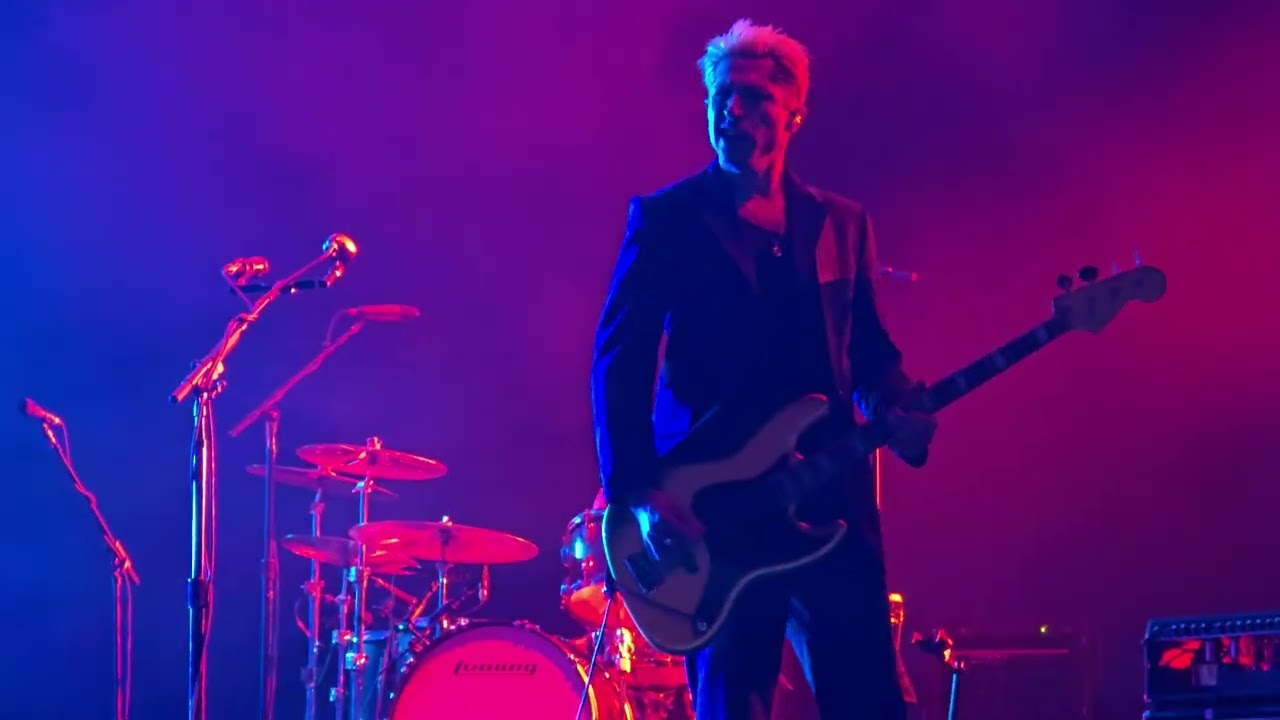 I Sat By The Ocean - Queens of the Stone Age @ Corona Capital 2025 