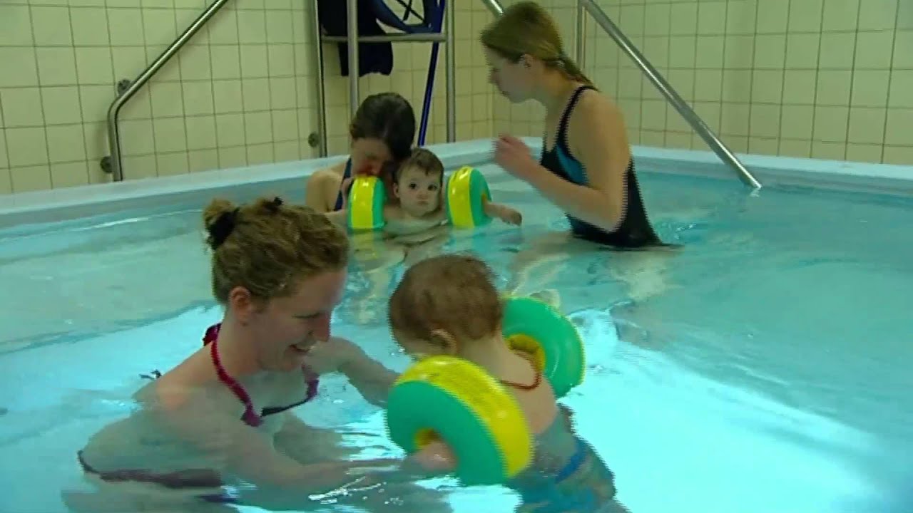 Babyschwimmen - Hirslanden & TeleZüri: Gesundheitssendung CheckUp
