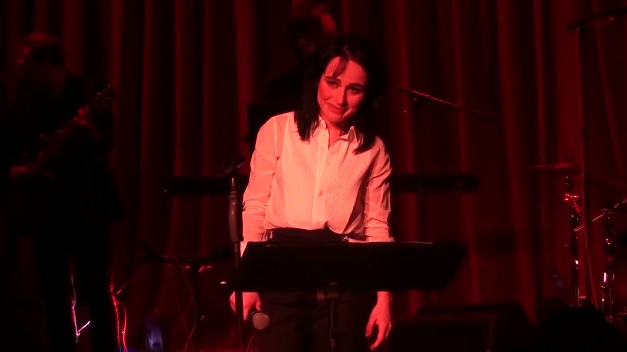 Sophia Anne Caruso - Life on Mars? (David Bowie cover) @ Paradise Club, 11/05/22