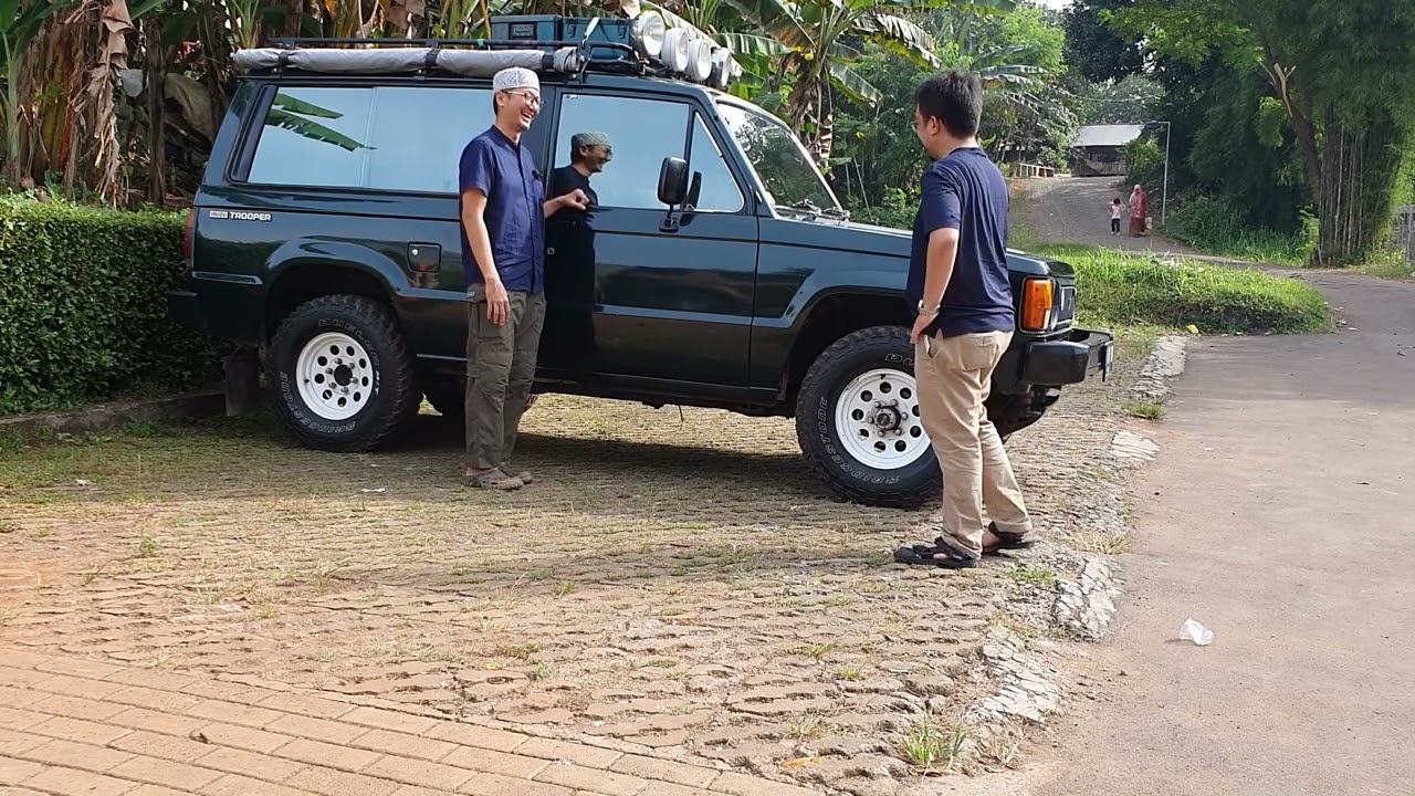 Raldi's 1984 LWB Trooper (Part 1) - Indonesian Subtitled