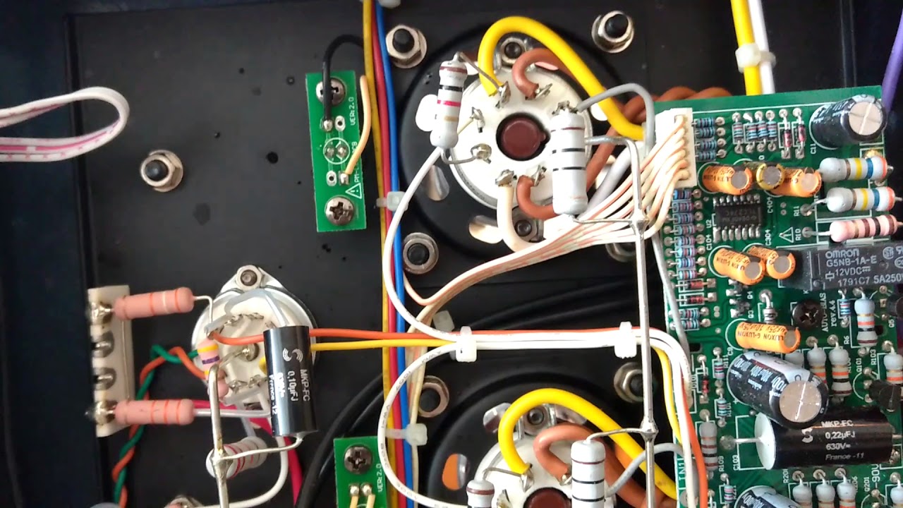 Prima Luna Prologue Premium Integrated amp