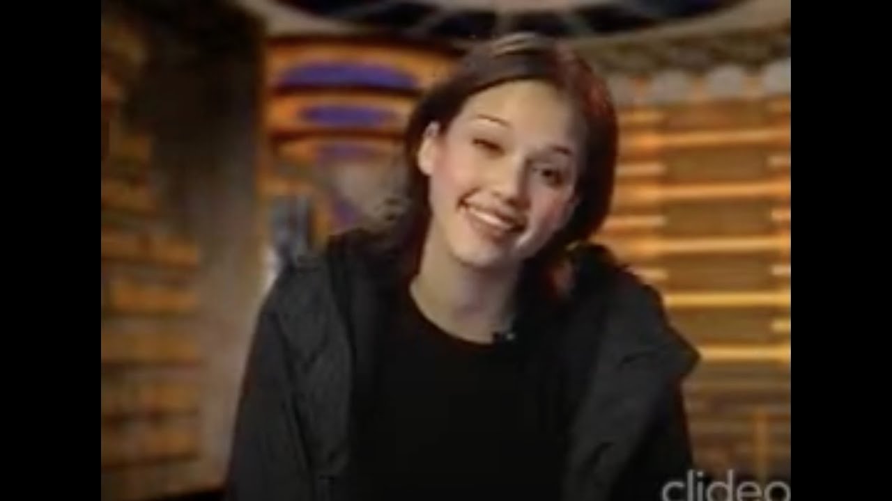 Jessica Alba - Interview (1999)