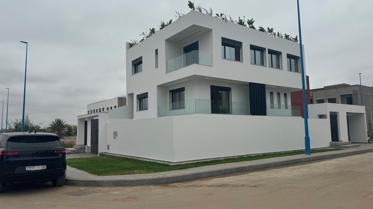 حصرياً أرخص و اجمل فيلا في المغرب 🇲🇦 210 مليون سنتيم مع مسبح 🏊‍♂️ خاص الجديدة المالك 0661593918