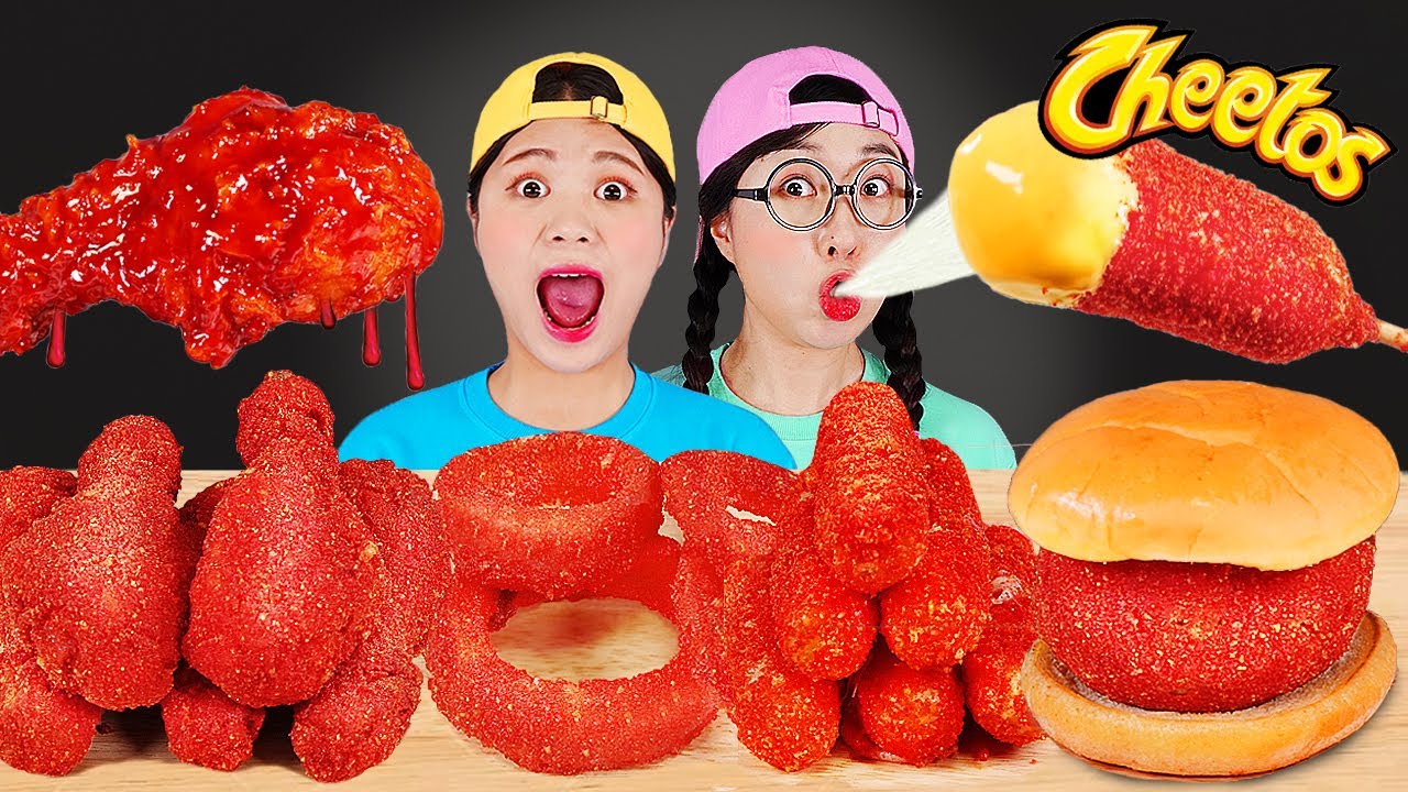 Cheetos Chicken Hot Dog Mukbang 치토스 핫도그 치킨 먹방 DONA 도나