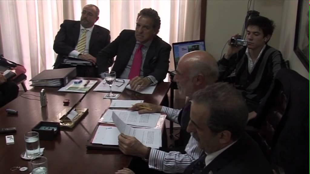 Asamblea Papel Prensa completa - Parte 2 de 3.mov
