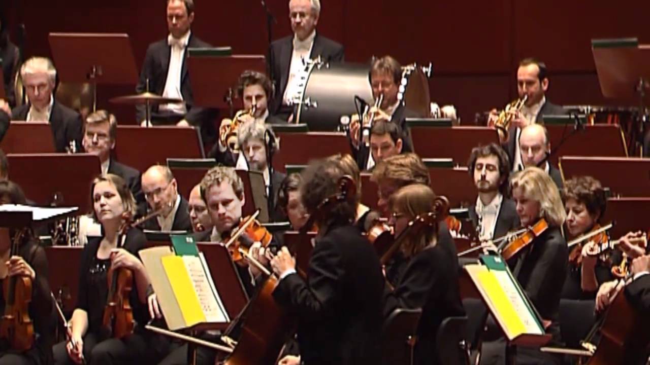 Strawinsky: Feuerwerk ∙ hr-Sinfonieorchester ∙ Paavo Järvi