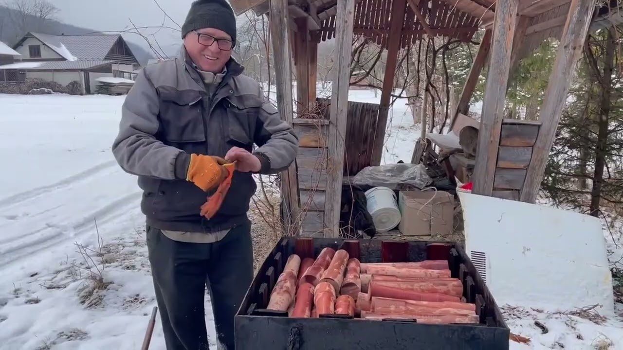 Hutsul handcrafted wooden spoons – Prokurava, Carpathians in Ukraine / Гуцульщина, ремесло Прокурава