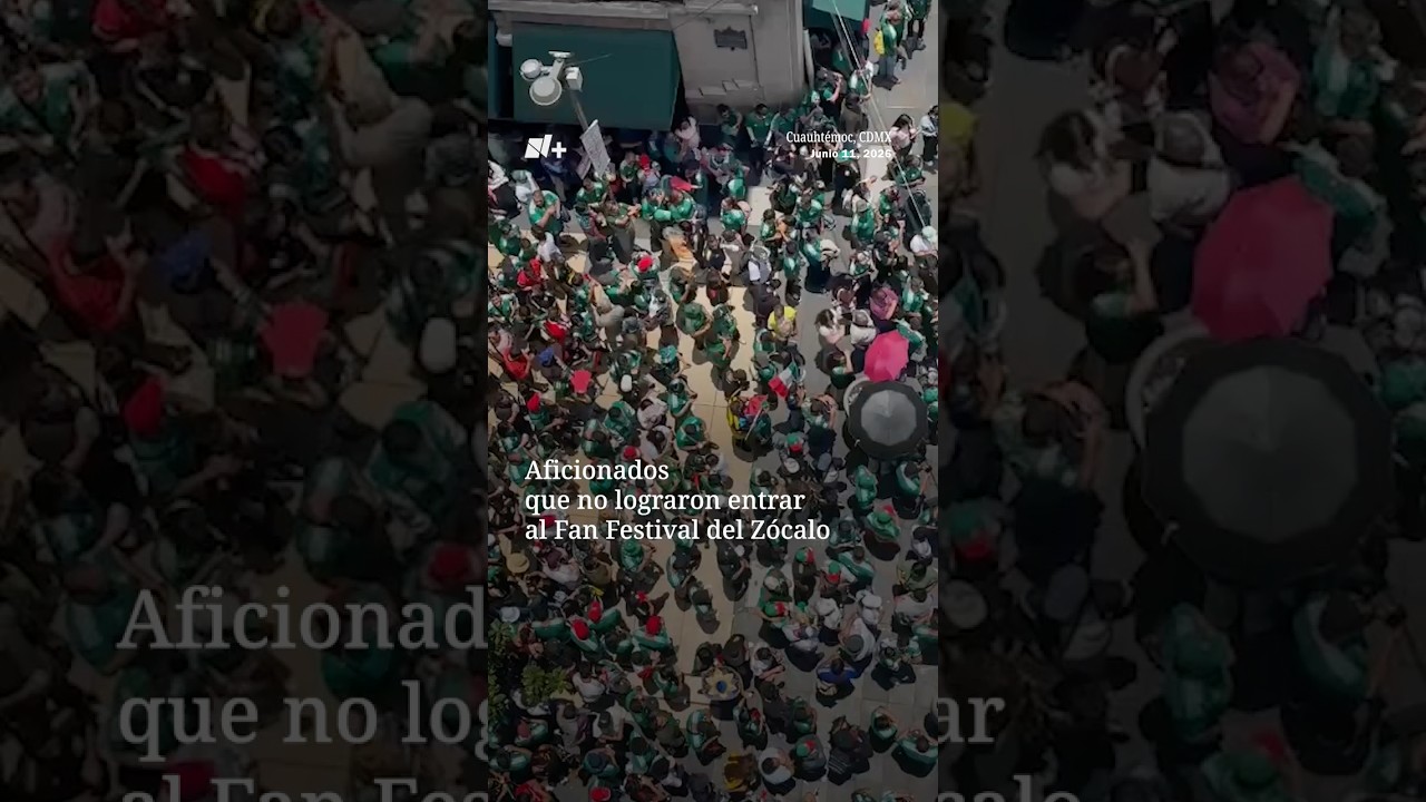 Aficionados que No Pudieron Entrar a Fan Festival del Z&oacute;calo se Quedan en la Calle de Madero