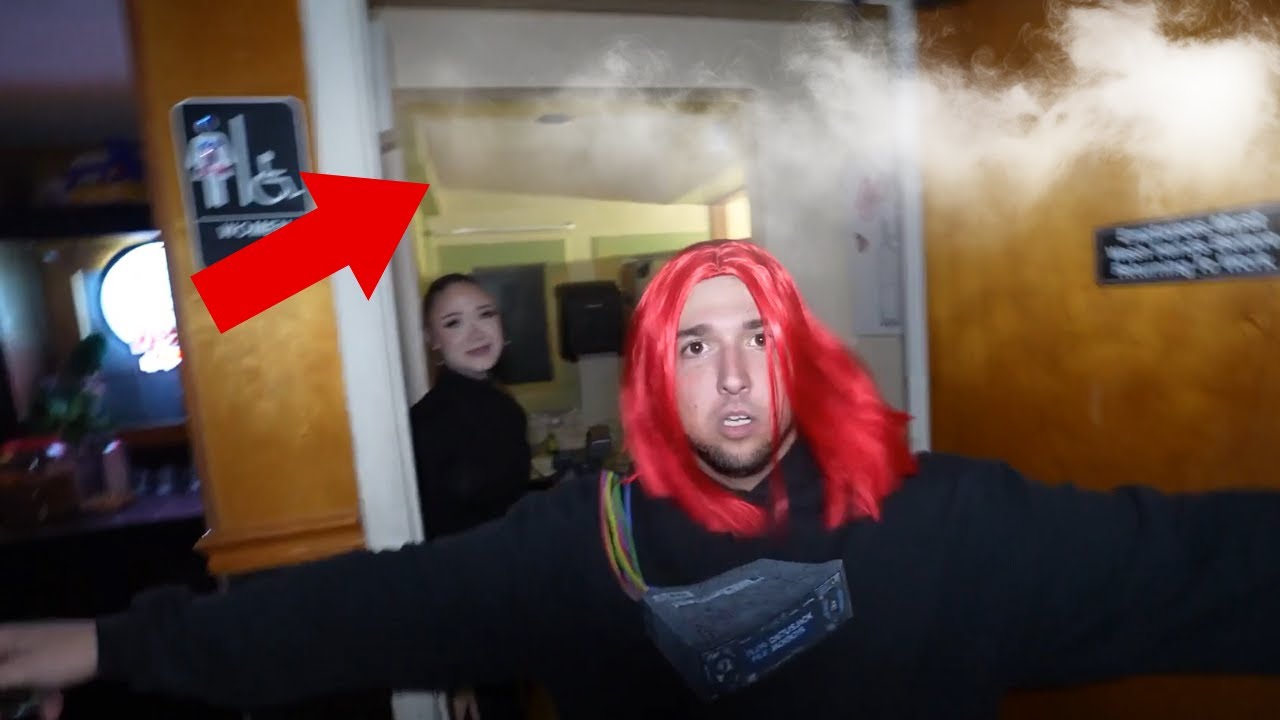 GHOST HUNTING AMERICA'S MOST HAUNTED RESTAURANT (BEST MOMENTS)