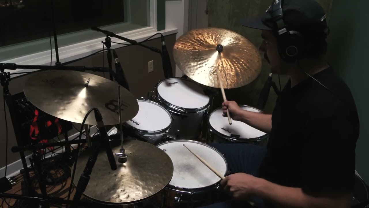 Mostly Bop Drums | FOUR | Drum-Less Backing Track | Demo, Max Marsillo