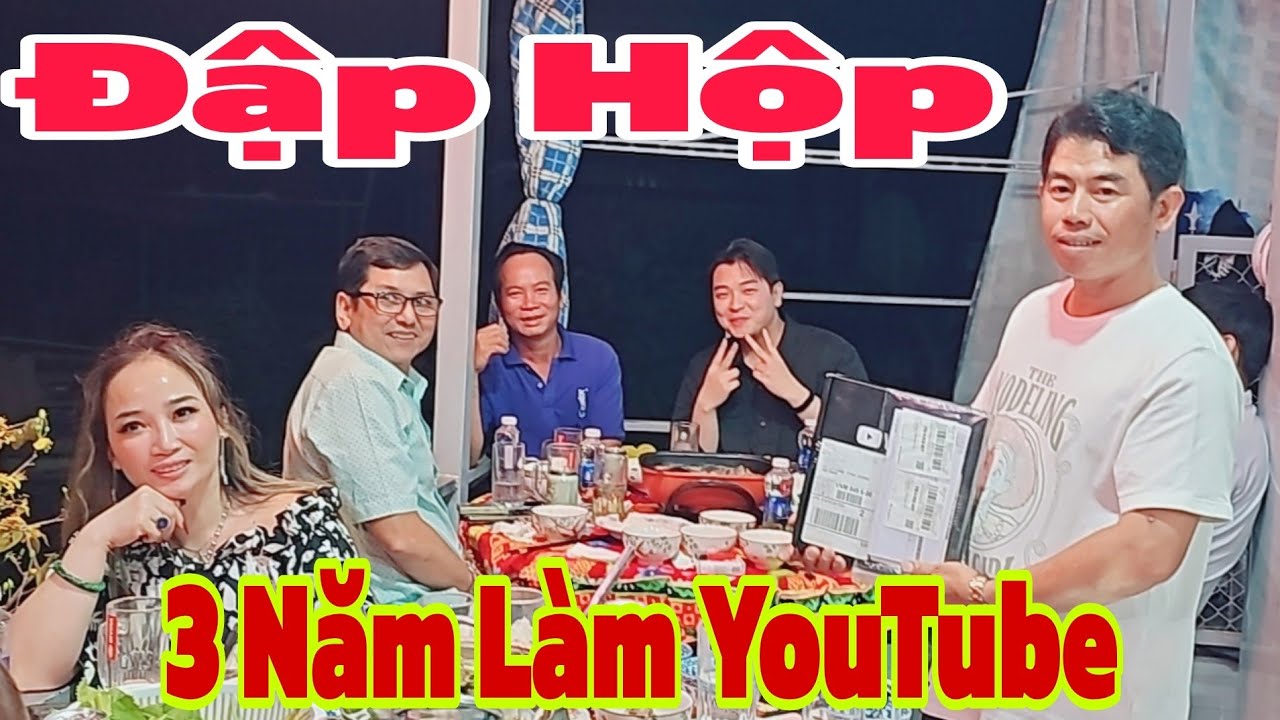 Thành Quả Đập Hộp Mùng 4 Tết 3 Năm Làm YouTube...#nguyendongthap #myvlog #thayminhtue #suminhtue