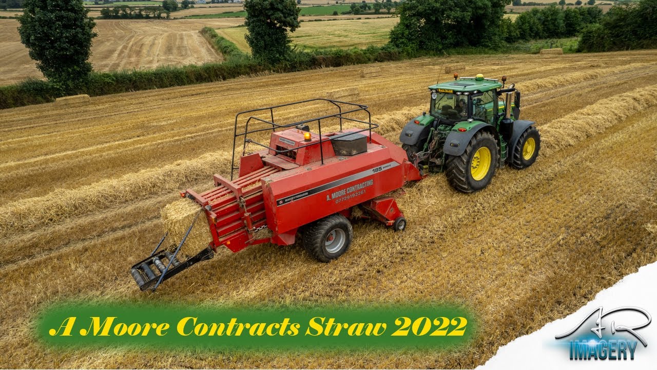 A Moore Contracts Baling Straw 2022