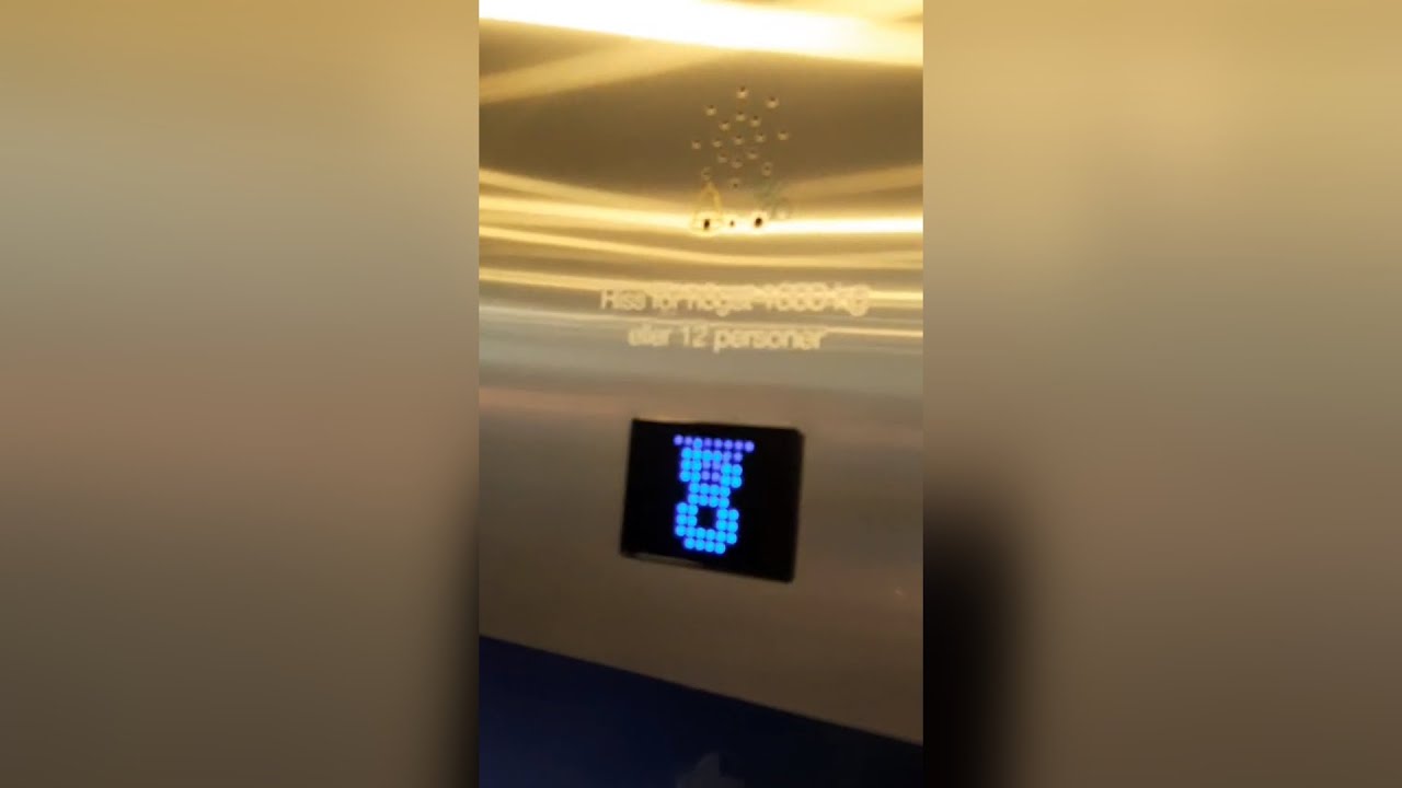 1988 KONE (mod. Hiss-Craft) @ Globen Shopping torn, Johanneshov, Stockholm, Sverige