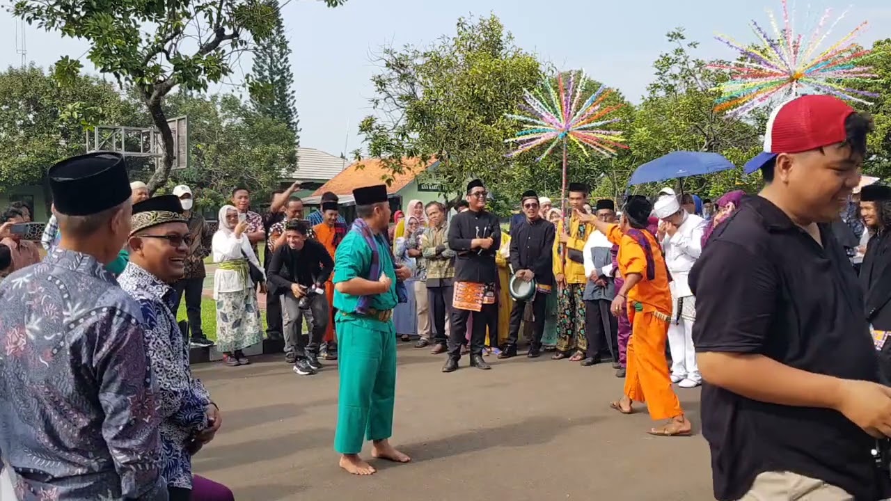PALANG PINTU SANGGAR KEMBANG KELAPA
