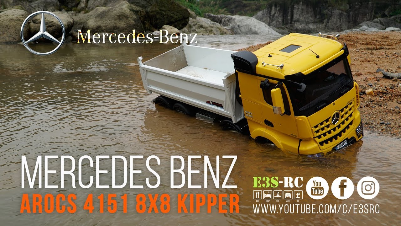 RC TRUCK ACTION! Mercedes Benz Arocs 4151 8x8 Kipper/ Off Road Mudding!