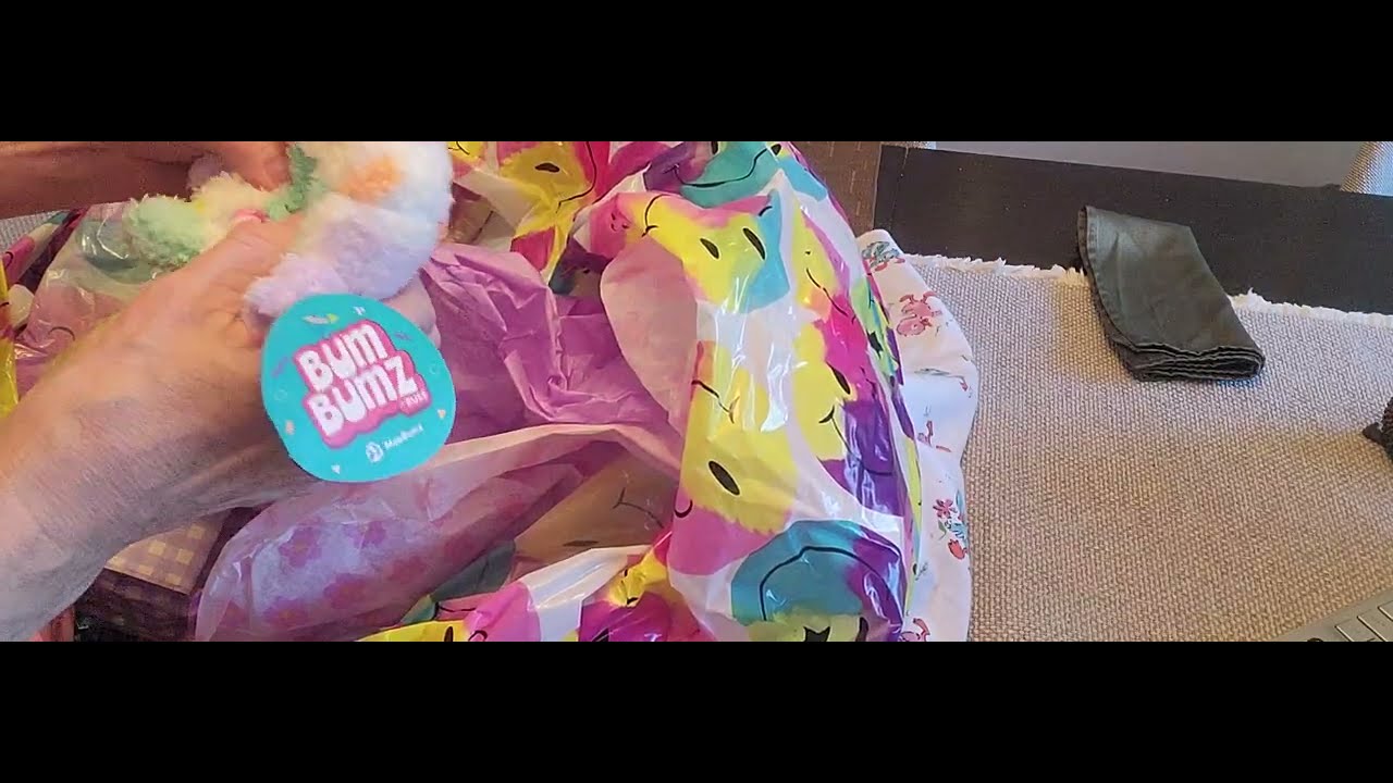 A box opening of an all time favorite ! @katbozz The Kaleidoscopekarousel😍 ❤️  #beautiful 🌼 🌸 🌻 🌹 🏵 