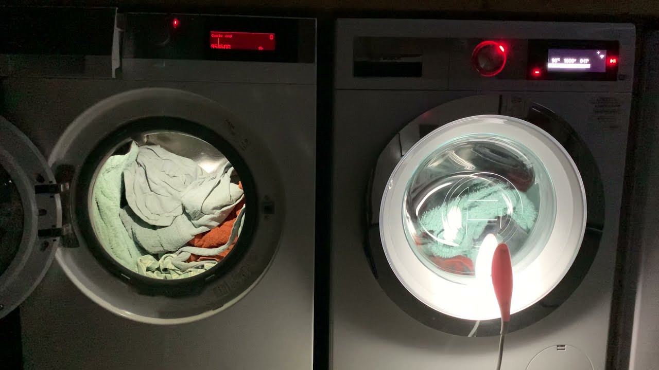 Bosch WAX32GH4GB vs AEG L98699FL - Cottons 90°C/95°C - Wash Race