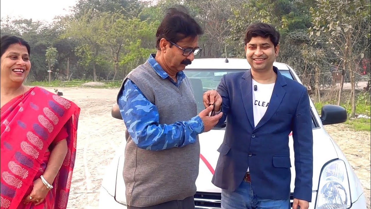 বাবা মাকে গাড়ি গিফট করলাম@Amarvlogs000 