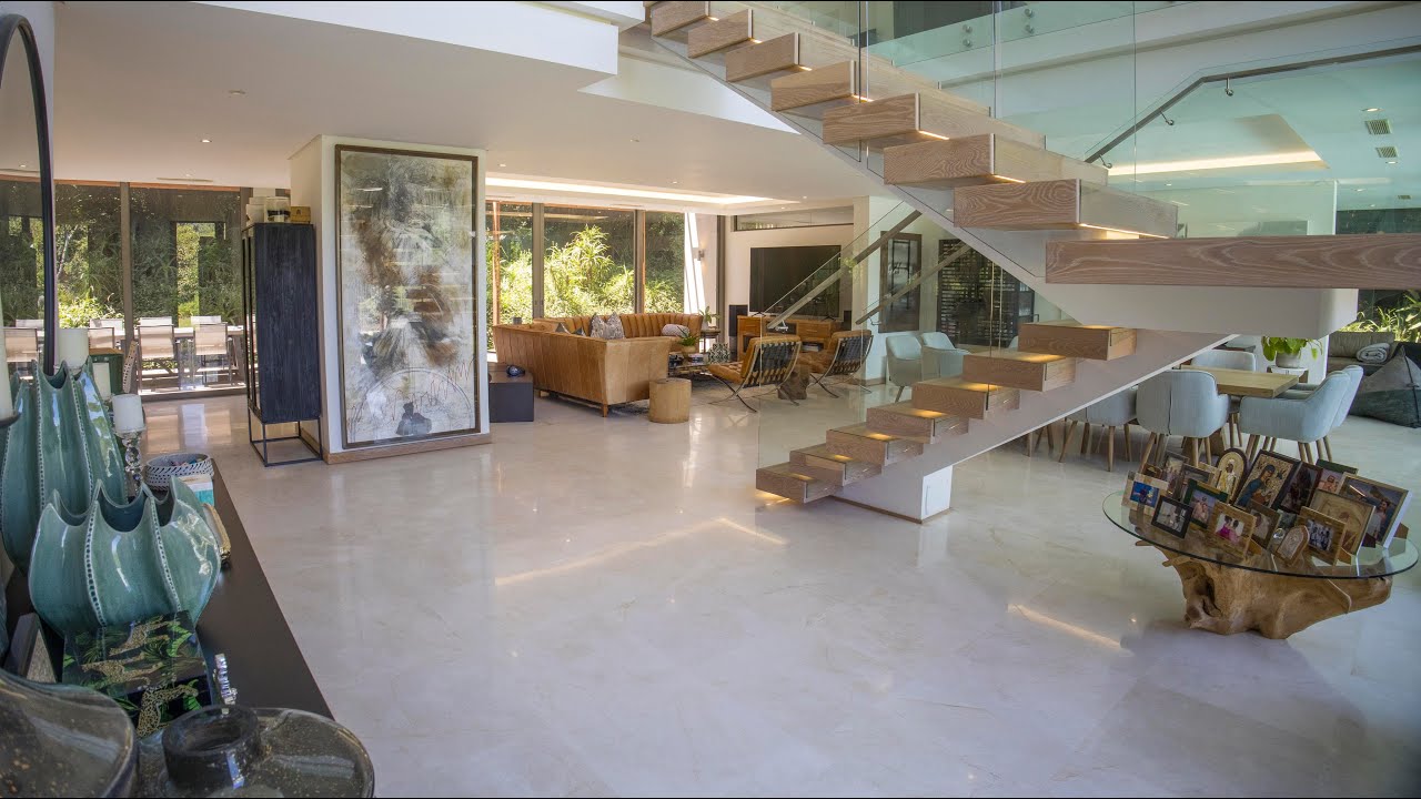 13 Zimbali Drive