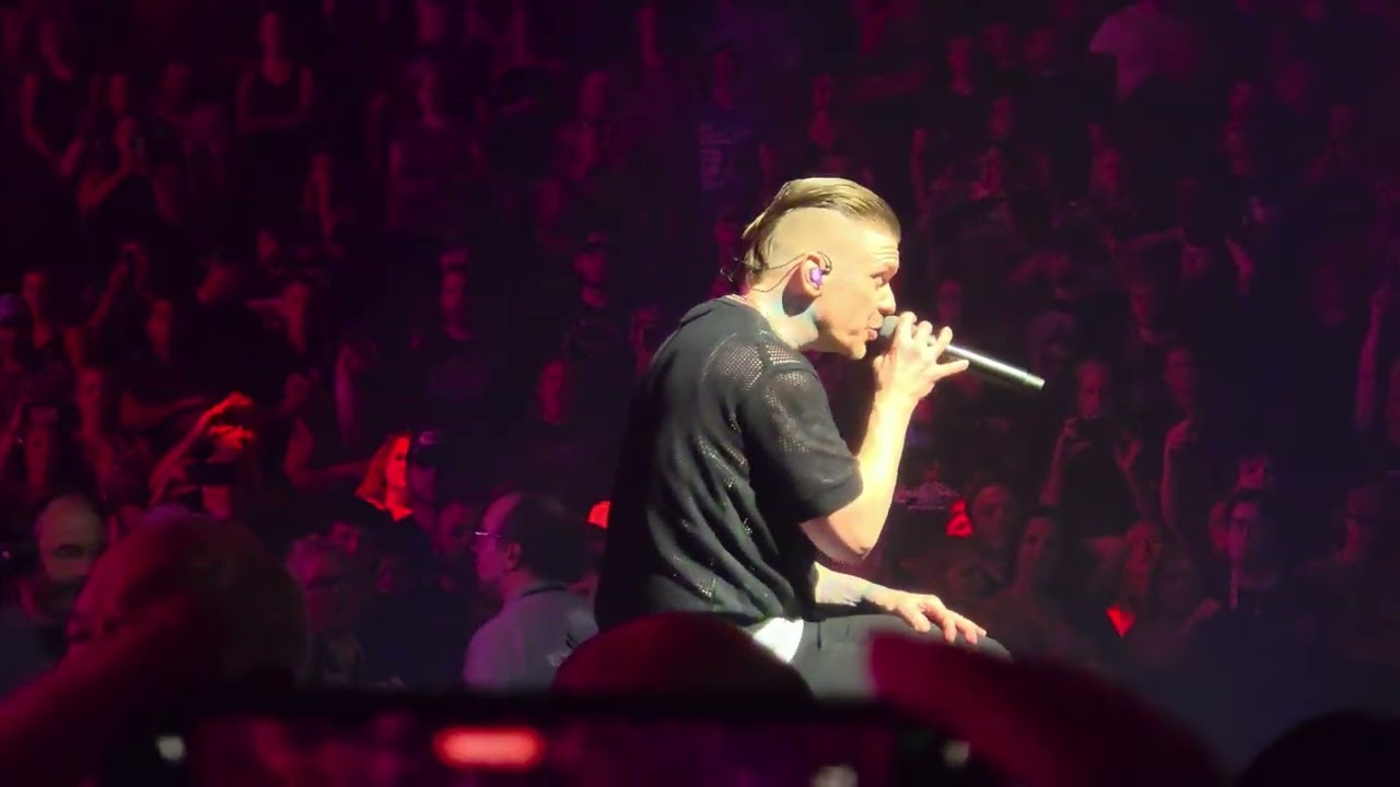 MONSTERS SHINEDOWN LIVE T-MOBILE CENTER KANSAS CITY MO 7-29-2025