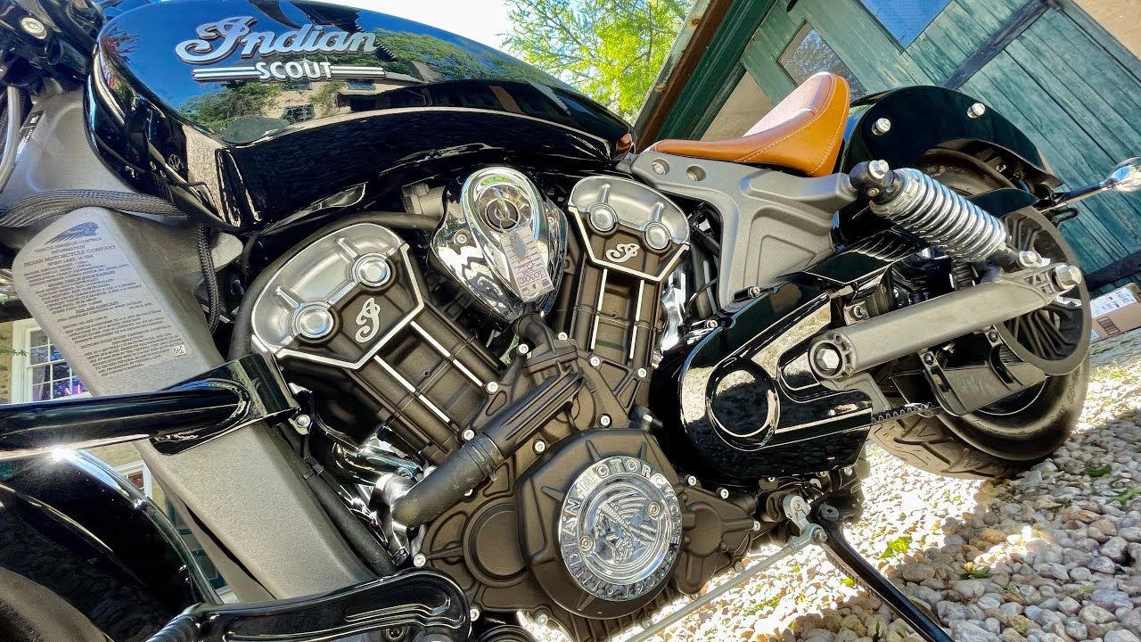 2015 Indian Scout 1133cc - Thunder Black - Walk Around & Cold Start