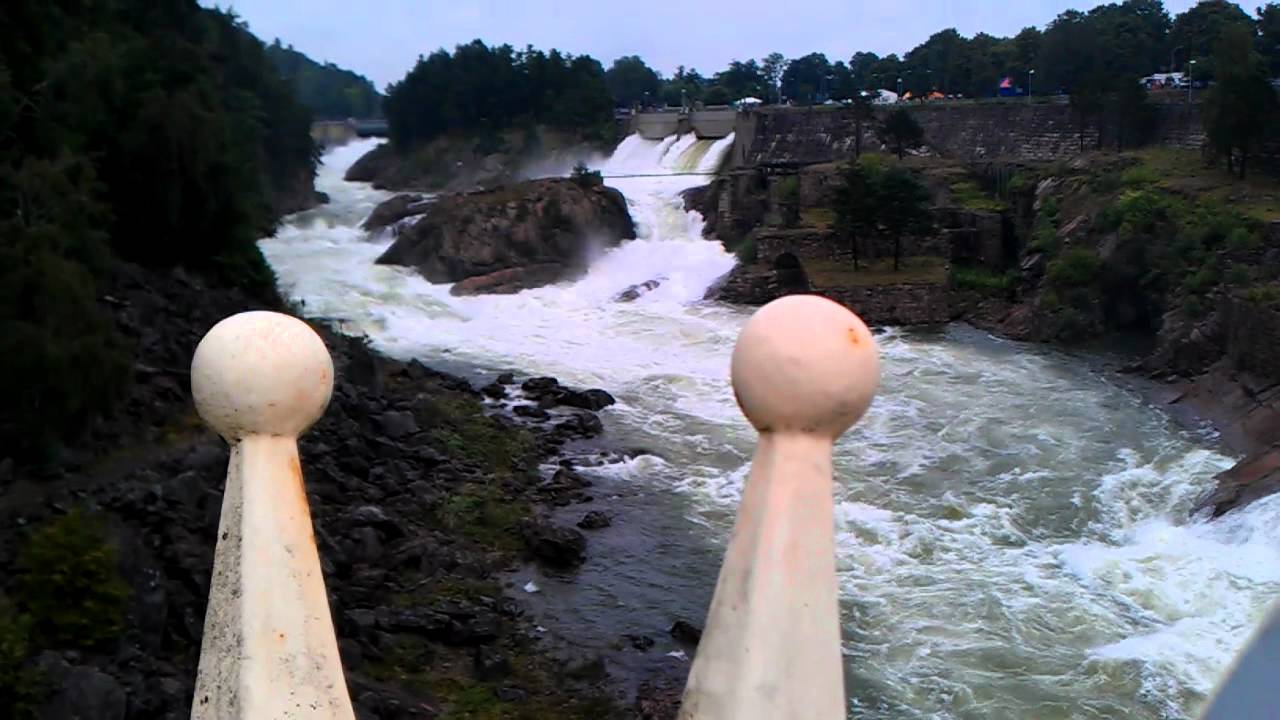 Fallens Dagar Vattenpåsläpp Trollhättan Sommaren 2011