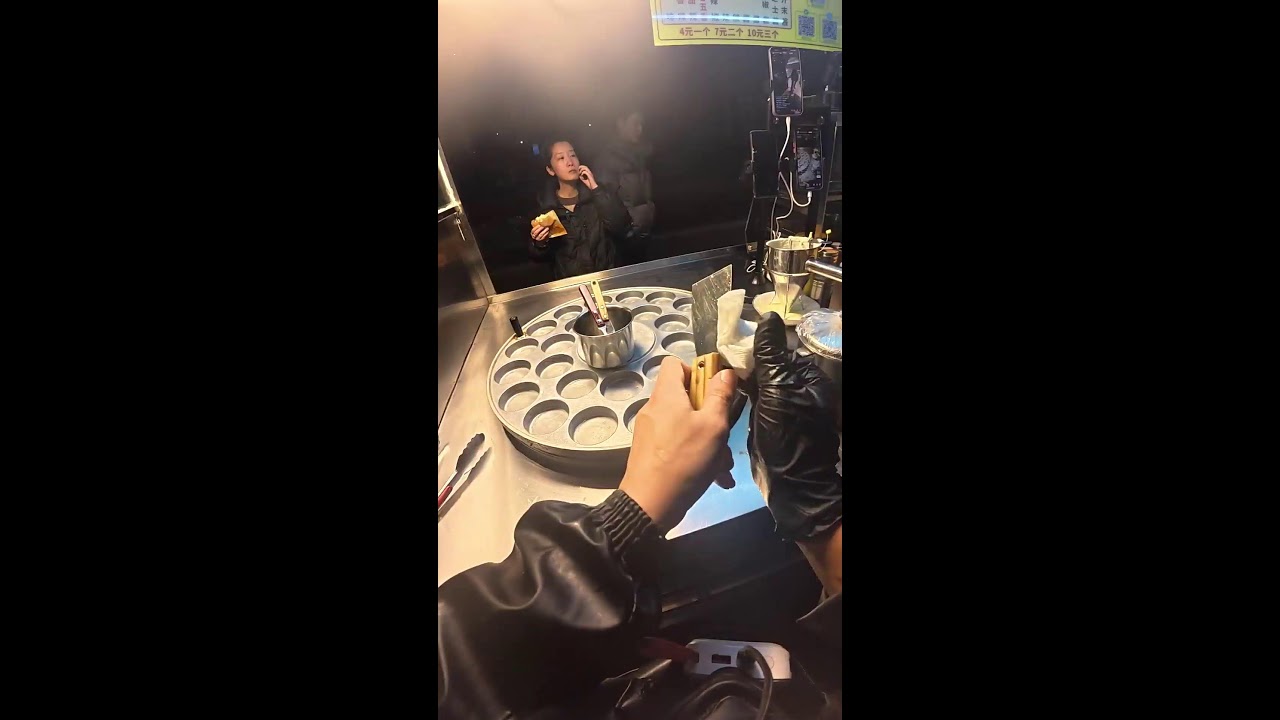 Mainland Chinese street snacks live broadcast
