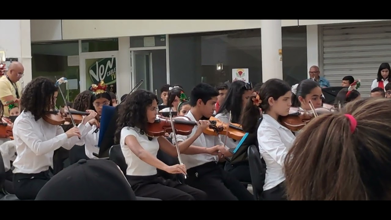 SYMPHONIE Nr 4 TSCHAIKOWSKY OP 36. Dir. Aaron Juarez