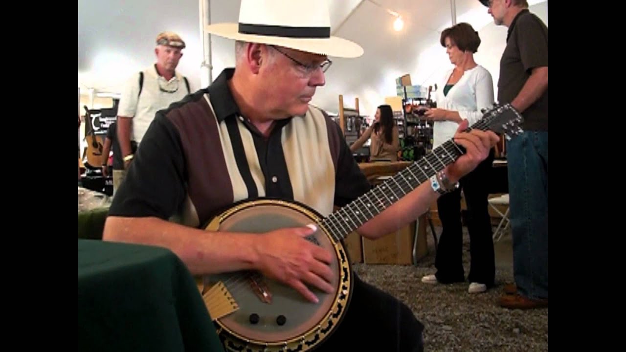 The New Deering Phoenix 6 String Banjo with David Holt.