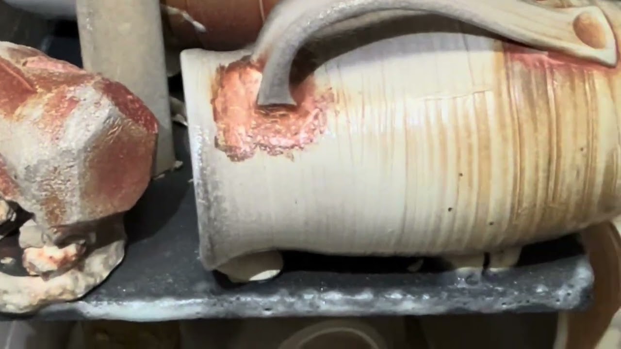 Unloading the Soda-fired ceramics using a gas kiln Beep Pottery #pottery #sodafiring